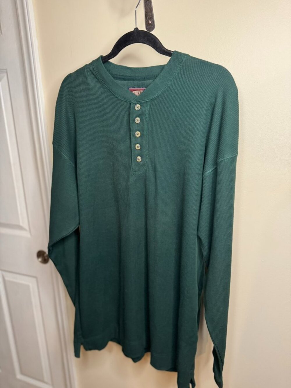 Authentic GFC Vintage Green Long Sleeve Henley Shirt Size L
